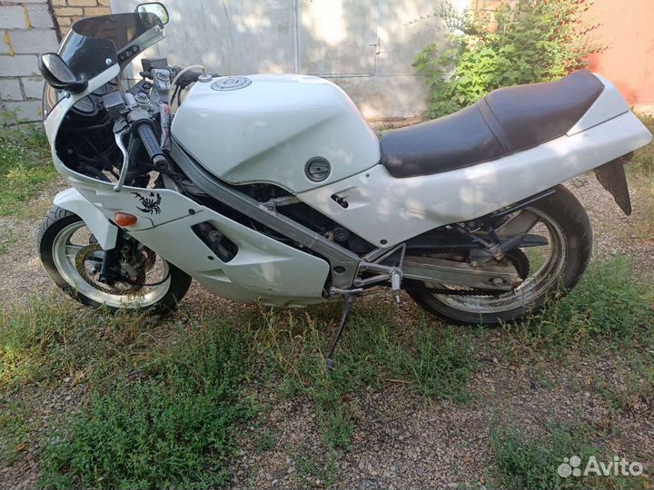 Honda VFR400 nc21 в разбор