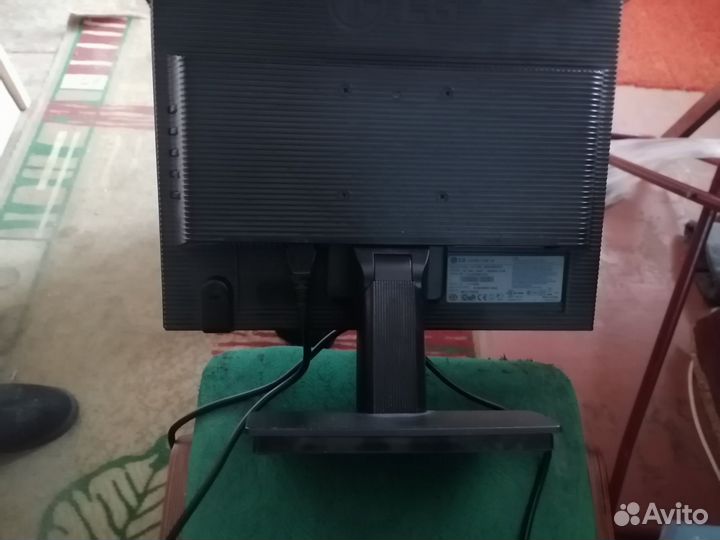 Монитор для компьютера 27 дюйма бу