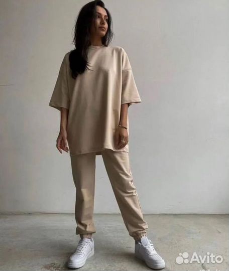 Спортивный костюм двойка Новый 40-42р