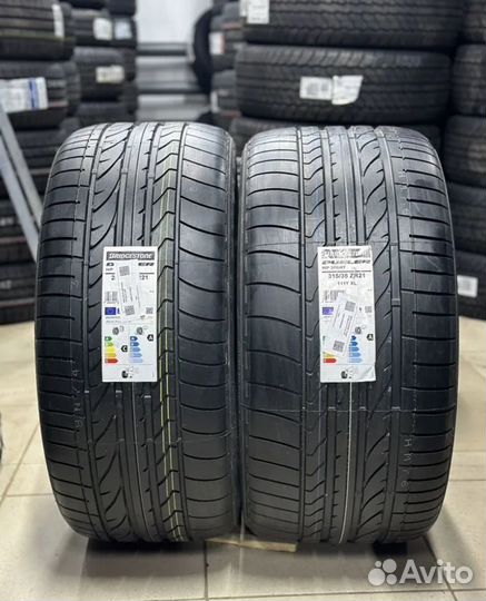 Bridgestone Dueler H/P Sport 285/40 R21 и 315/35 R21 111Y