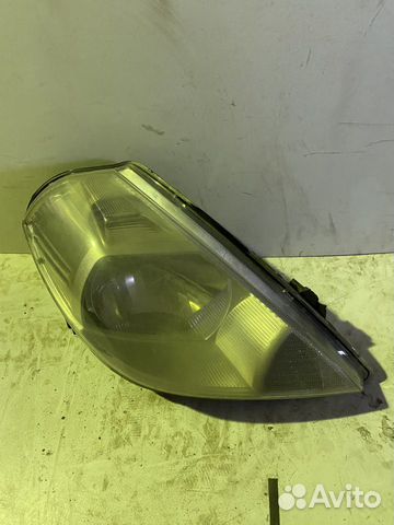 Фара передняя правая Nissan Tiida