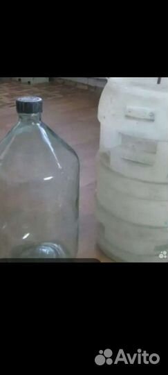 Бутылка стеклянная 20 литров