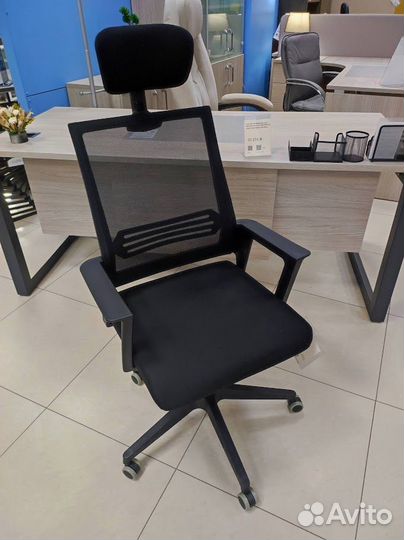 Компьютерное кресло