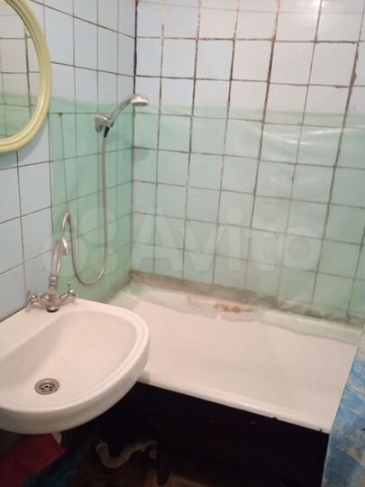 Комната 34 м² в 3-к., 1/5 эт.