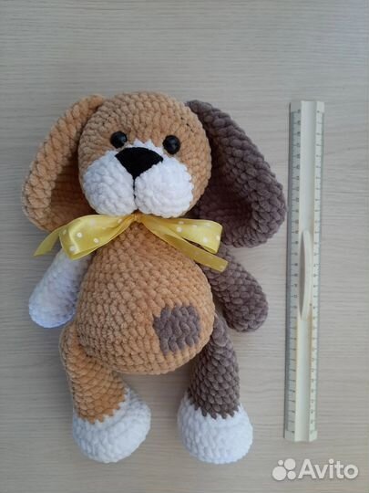 Вязаная игрушка собачка