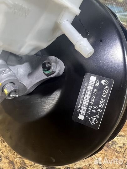 Вакуумный усилитель цилиндр Рено Дастер