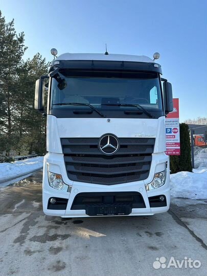 Mercedes-Benz Actros, 2023