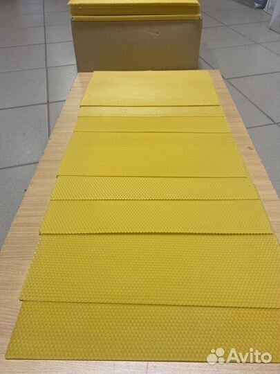 Вощина для пчел натуральная из забруса