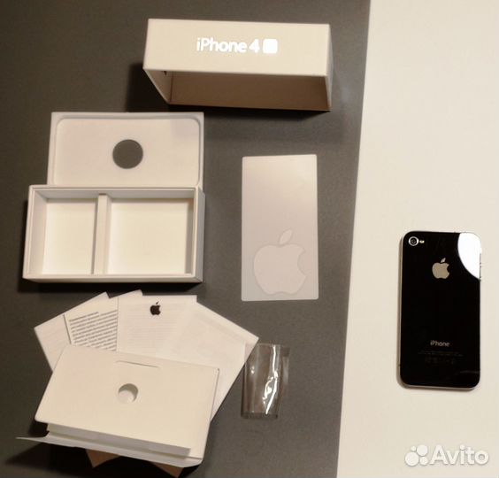 iPhone 4S, 32 ГБ