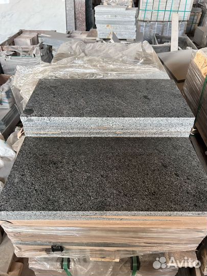 Гранитная плитка гранит и слэбы от производителя