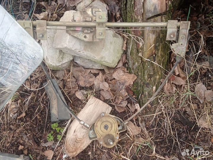 Стекла автомобиля 