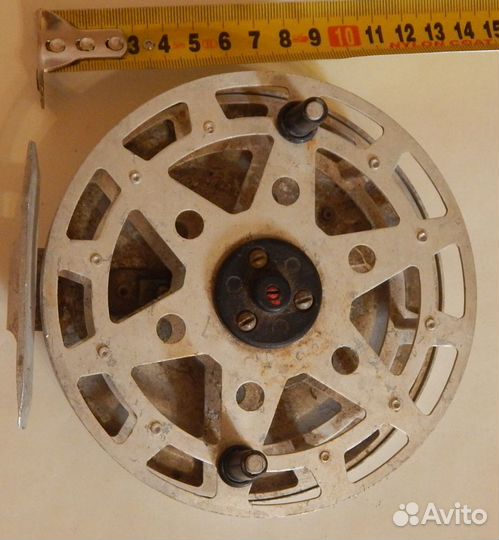 Катушка спиннинговая тнп-54.00 Оренбург 130 мм 89г