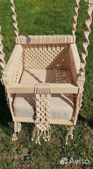 Детские качели для улицы и дома