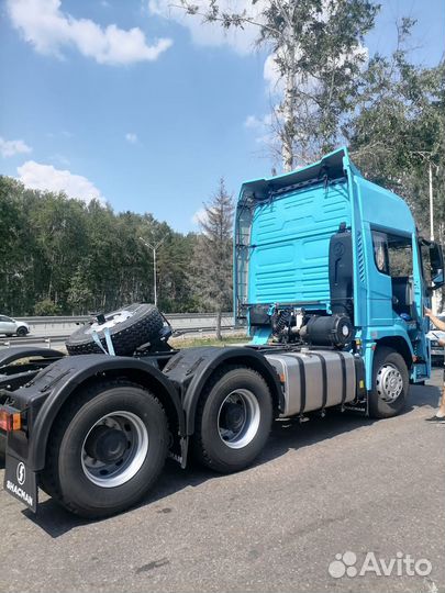 Shacman (Shaanxi) SX42584V324, 2023