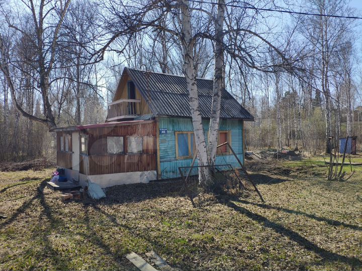 Дача 25 м² на участке 8 сот.