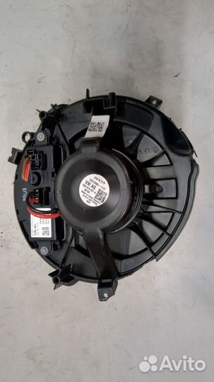 Двигатель отопителя Volkswagen Arteon, 2018