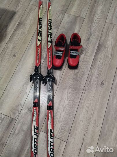 Лыжи с ботинками 36 размер бу