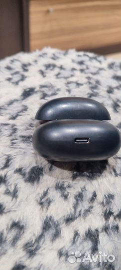 Кейс от наушников Realme buds t100