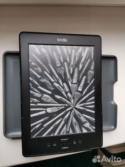 Amazon Kindle 4