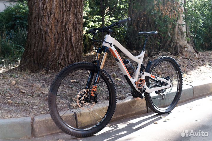 Велосипед Propain Tyee CF 27.5 (2019)