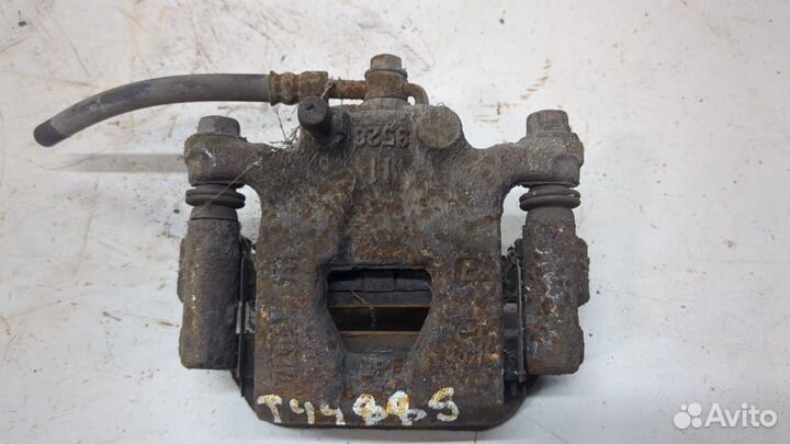 Суппорт Nissan Pulsar, 2015