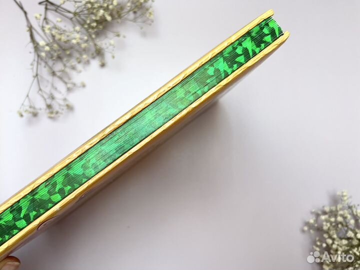 Книга Волшебник Изумрудного города