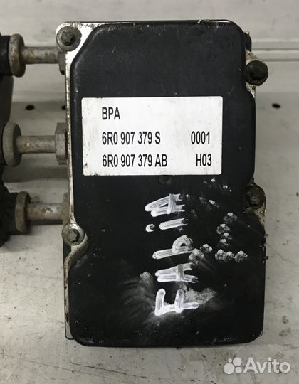 Блок ABS Шкода Фабия 6R0907379S 6R0614117K