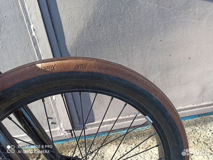 Трюковой велосипед BMX
