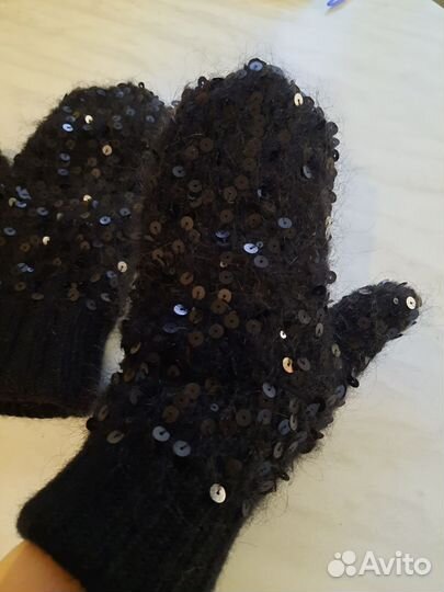 Варежки зимние женские