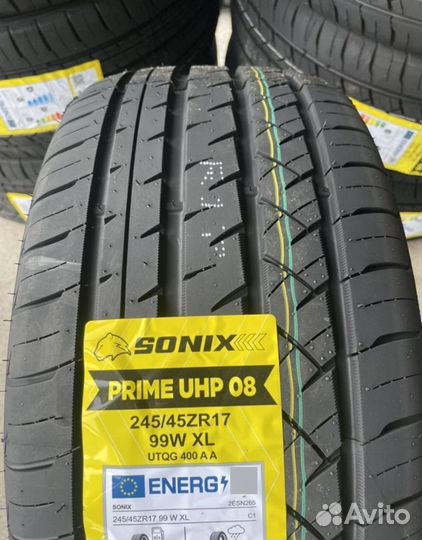 Sonix Prime UHP 08 245/45 R17 99W