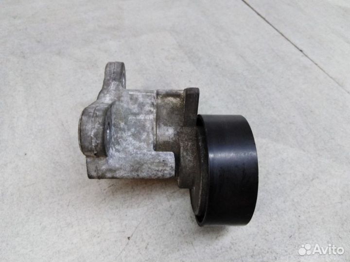 Натяжитель ремня 1345A008