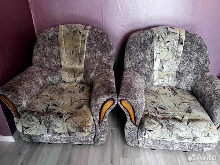 Диван и 2 кресла бу