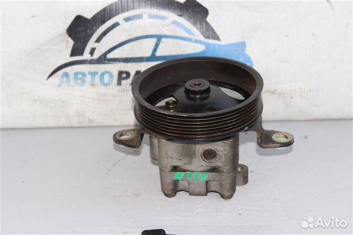 Насос гидроусилителя Nissan X-Trail NT30 QR20DE