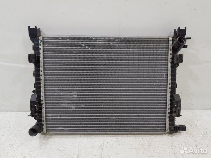 Радиатор охлаждения LADA Largus