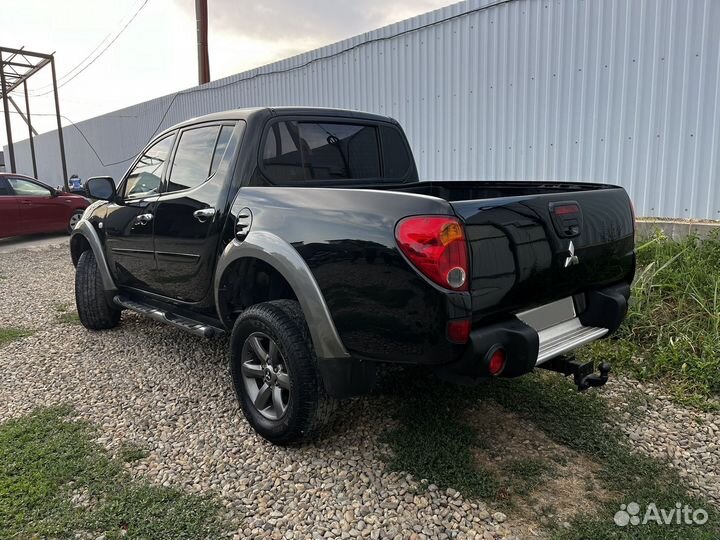 Mitsubishi L200 2.5 AT, 2010, 232 989 км