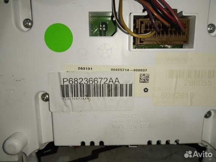 Щиток приборов jeep grand cherokee WK2 атм 2 модел