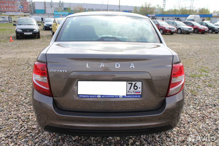 LADA Granta 1.6 МТ, 2019, 48 000 км