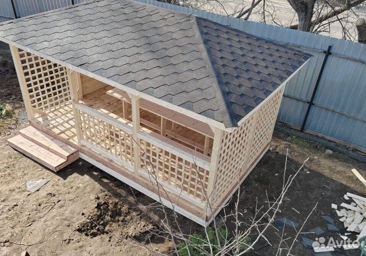 Беседка к дому