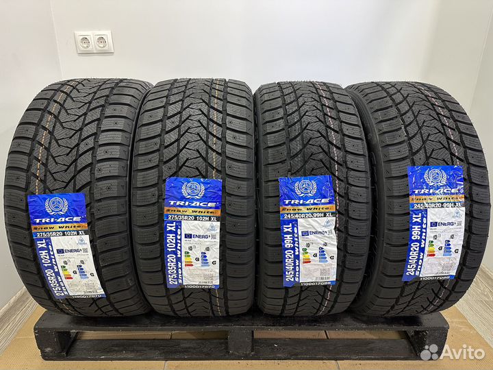 Tri Ace Snow White II 245/40 R20 и 275/35 R20 99H