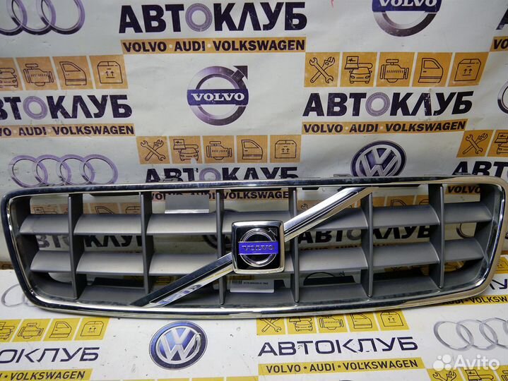 Решётка радиатора Вольво XC70