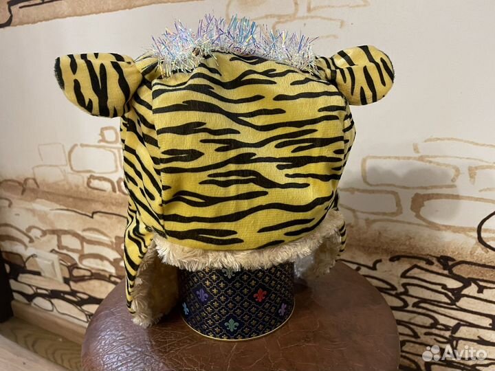 Новогодняя шапочка тигра
