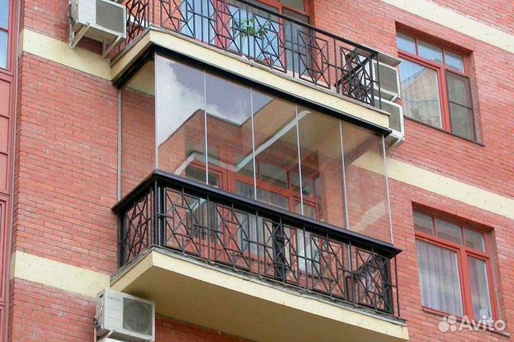 Пластиковые балконы под ключ