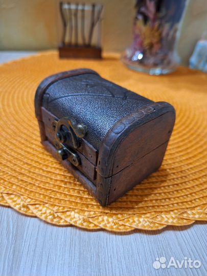 Шкатулка сундучок для любимых украшений