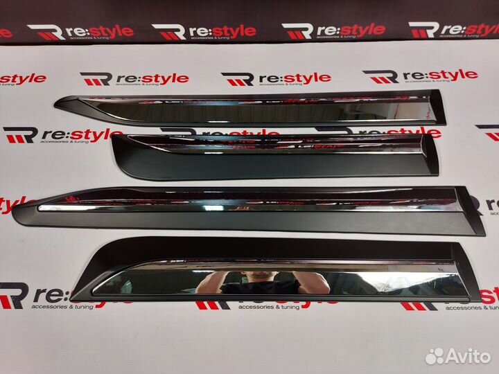 Молдинги дверей Hilux Pick Up с15г