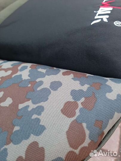 Раскладушка карповая для рыбалки на 8 ногах