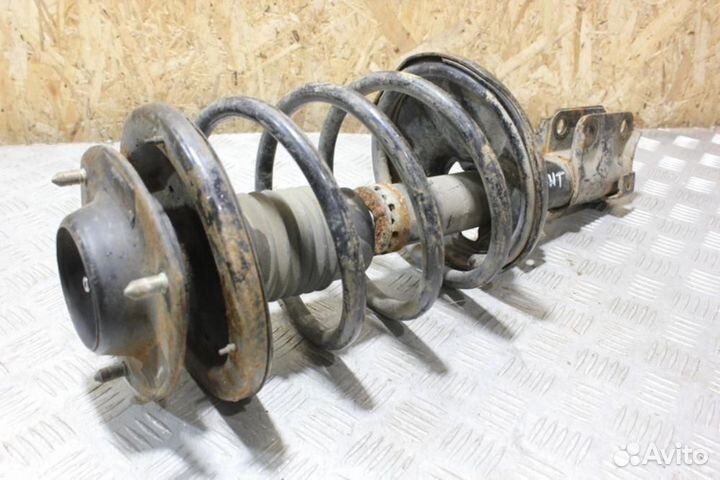 Опора переднего амортизатора Mitsubishi Galant 199