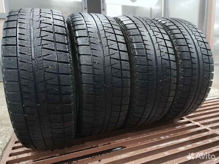 Bridgestone Blizzak Revo GZ 205/55 R16