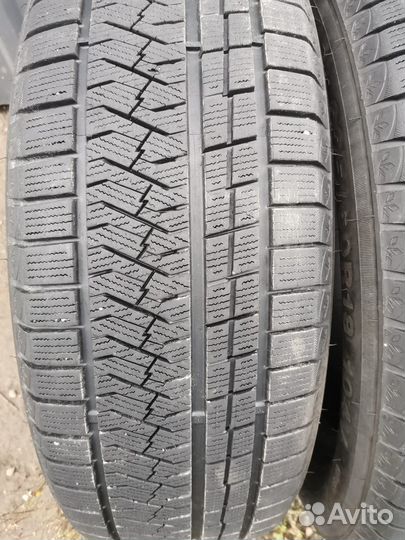 Triangle Snowlink TWT02 225/60 R18 104V