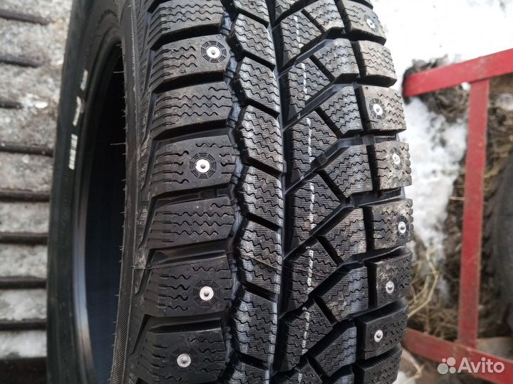 Mileking MK677 225/45 R18 95T