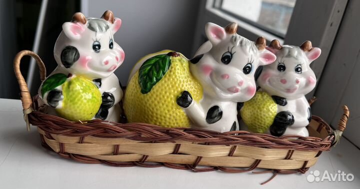 Керамические коровки (соль, перец, салфетки)